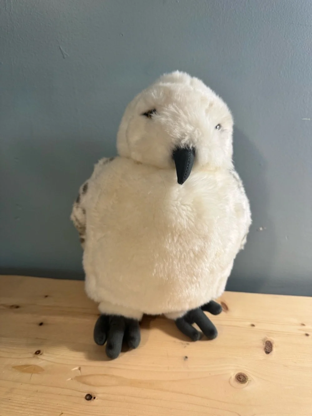 HARRY POTER Plush Snowy Owl Stuffed Animal - Cream and Brown Speckled